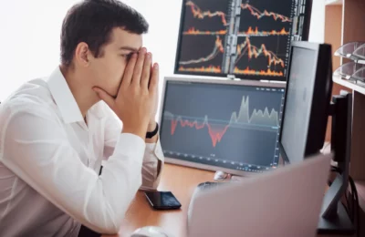 queda ações, ativos, criptomoedas, bitcoin, corretor, mercado financeiro, fii, dolar